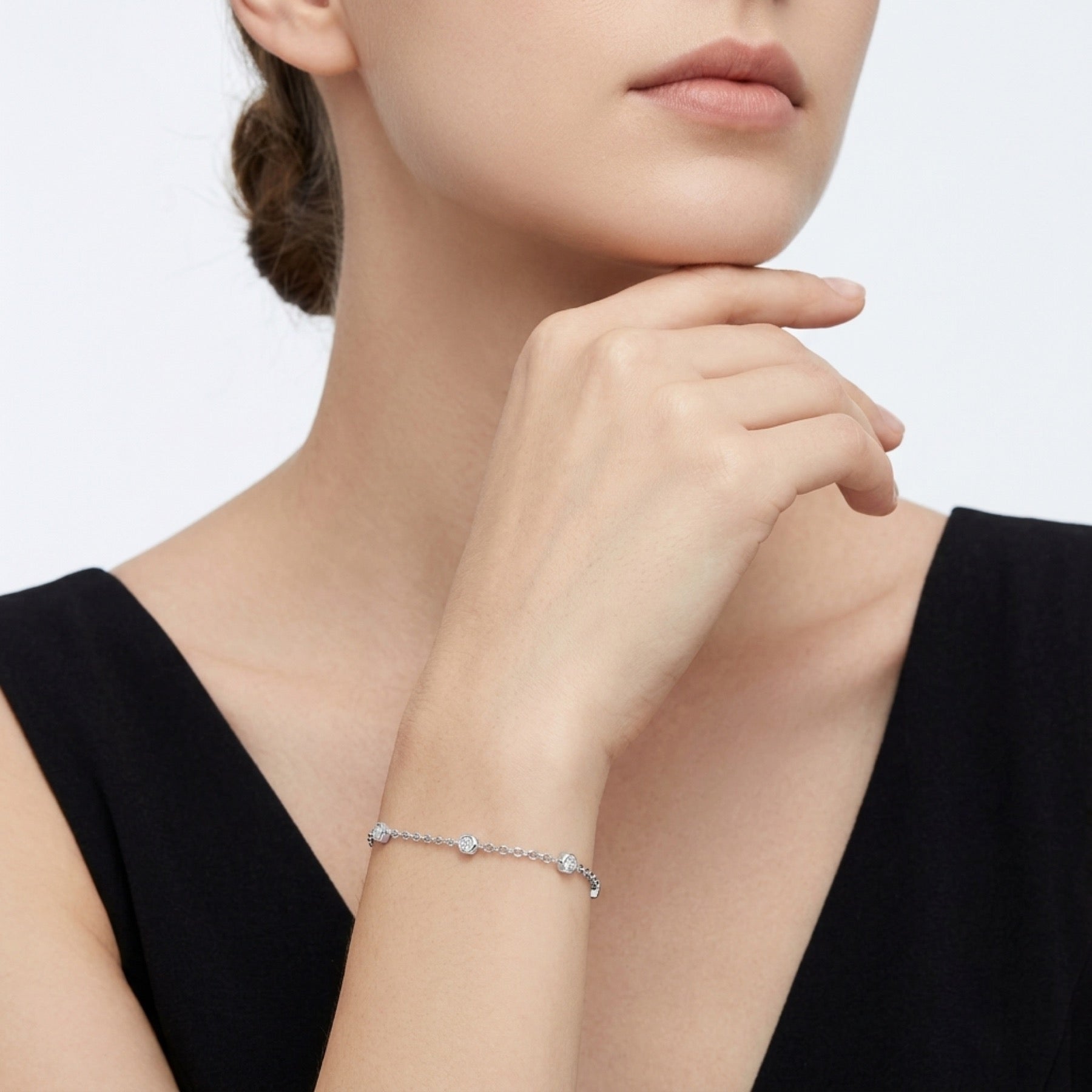 Solotondo Moissanite Chain Bracelet in Sterling Silver