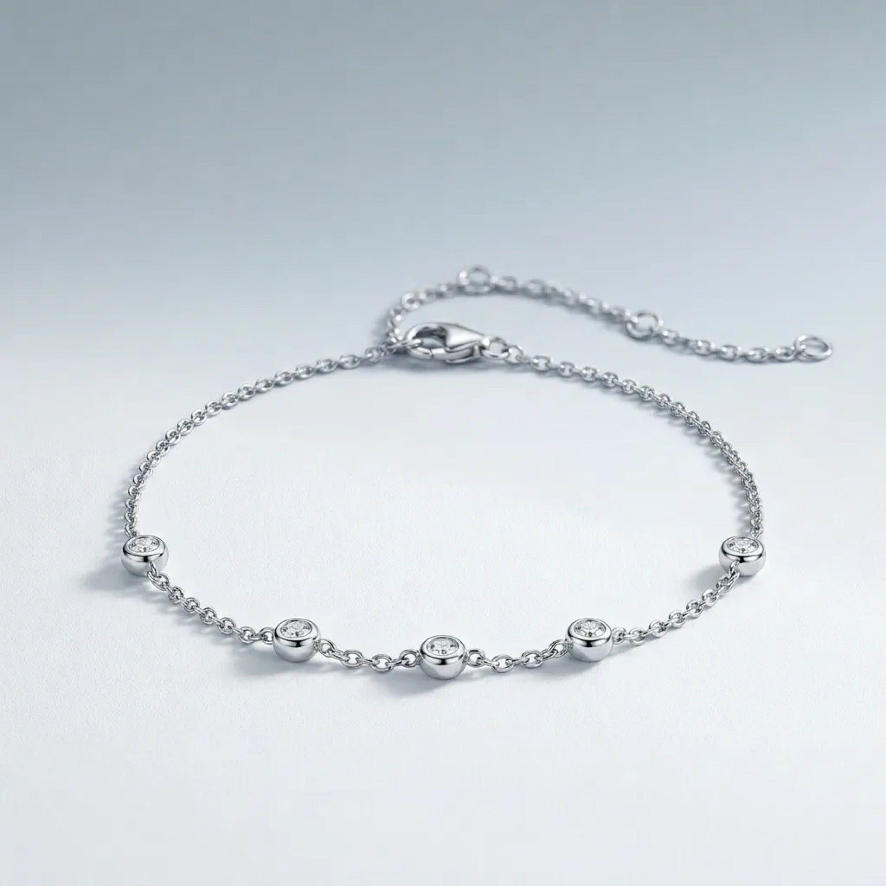 Bezellini Moissanite Chain Bracelet in Sterling Silver