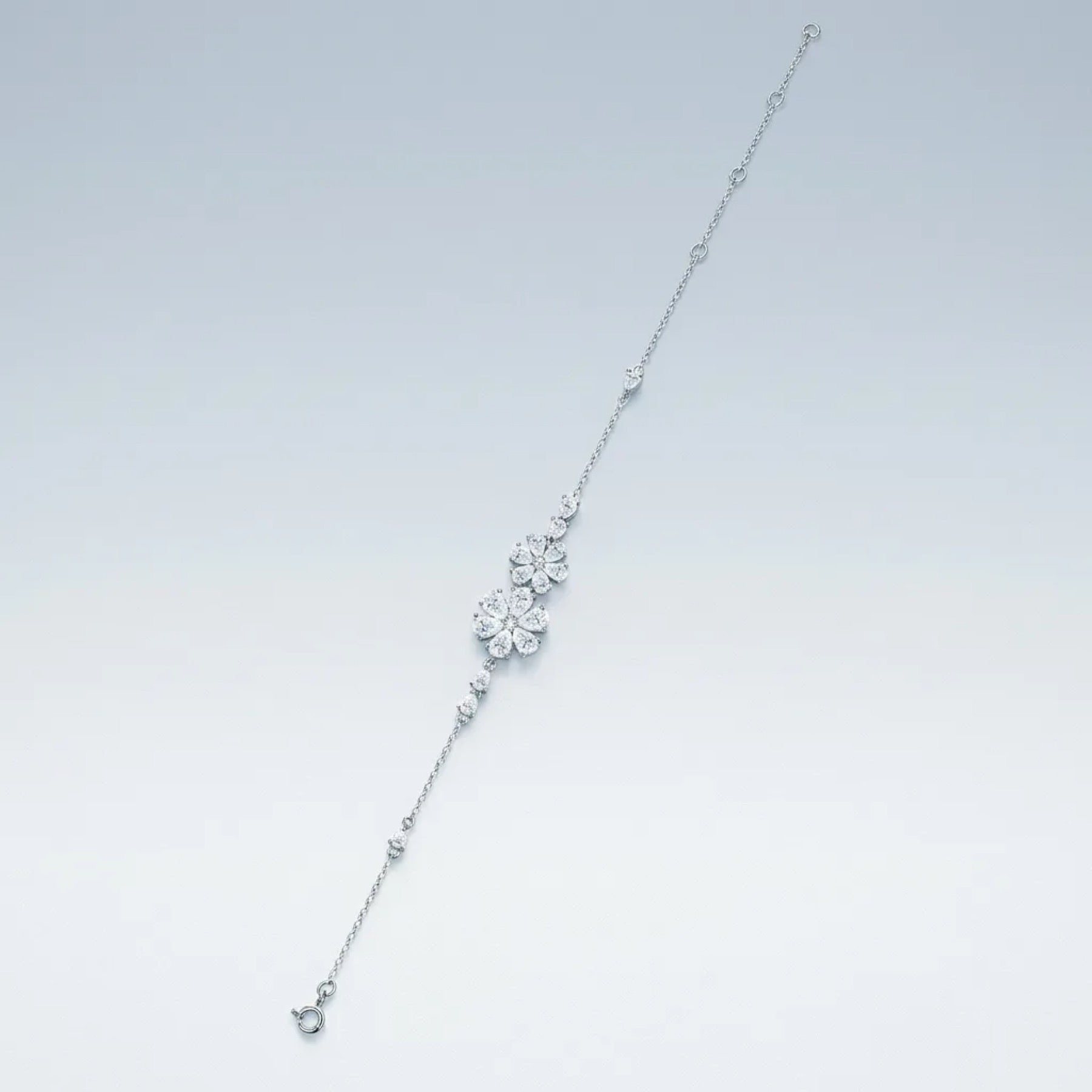 Margherame Moissanite Chain Bracelet in Sterling Silver