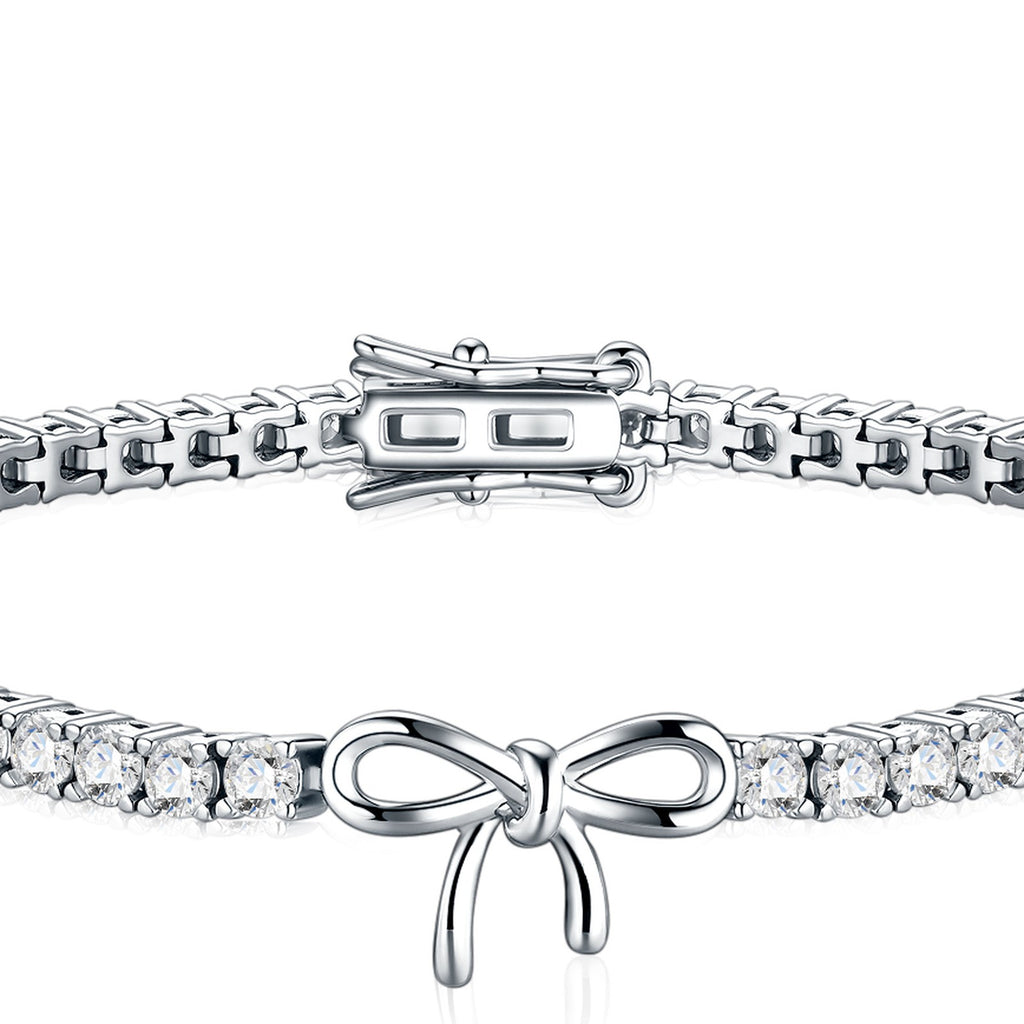 Fiocchino Moissanite Tennis Bracelet in Sterling Silver — detail