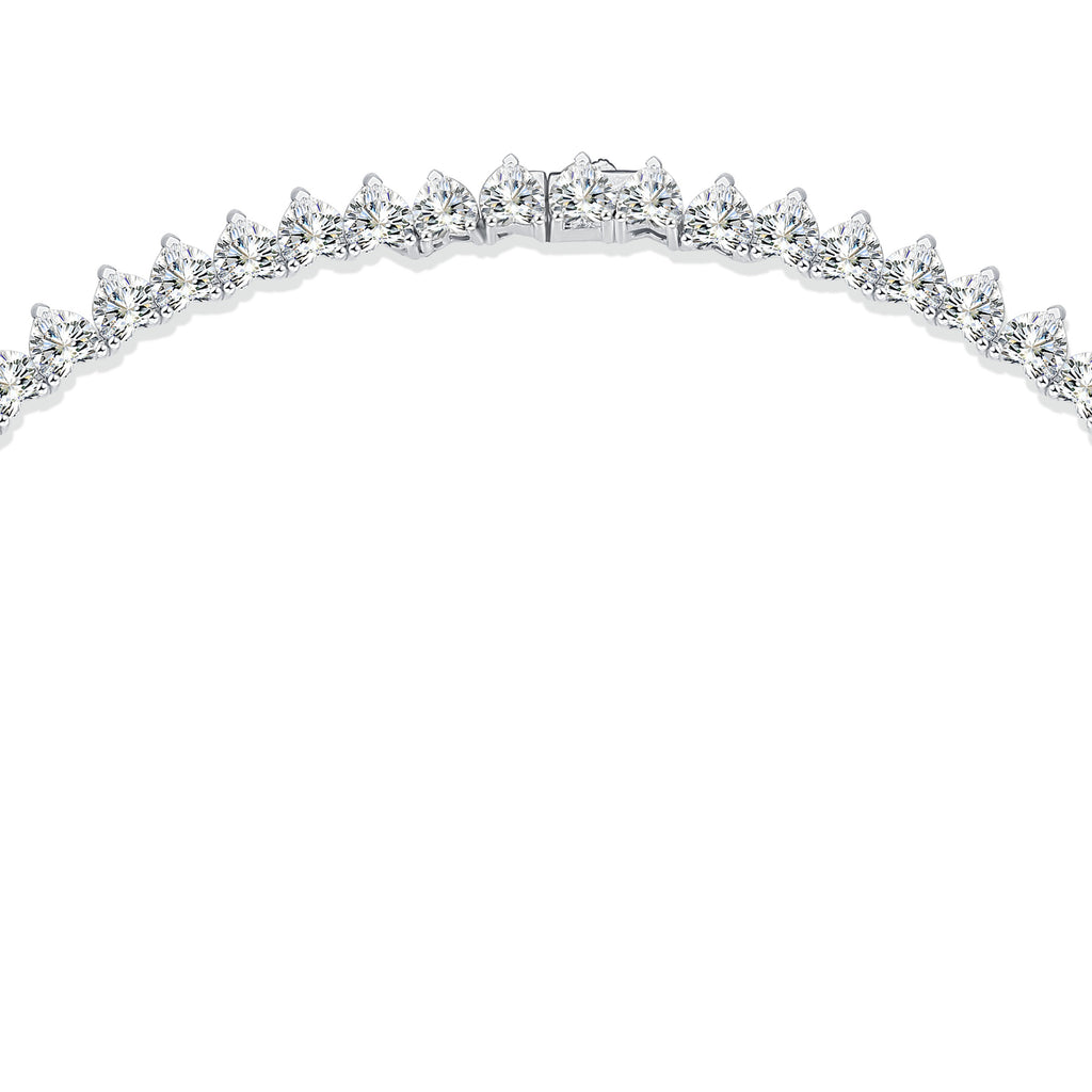 Attrazione 1 Carat Moissanite Tennis Necklace in Sterling Silver — detail