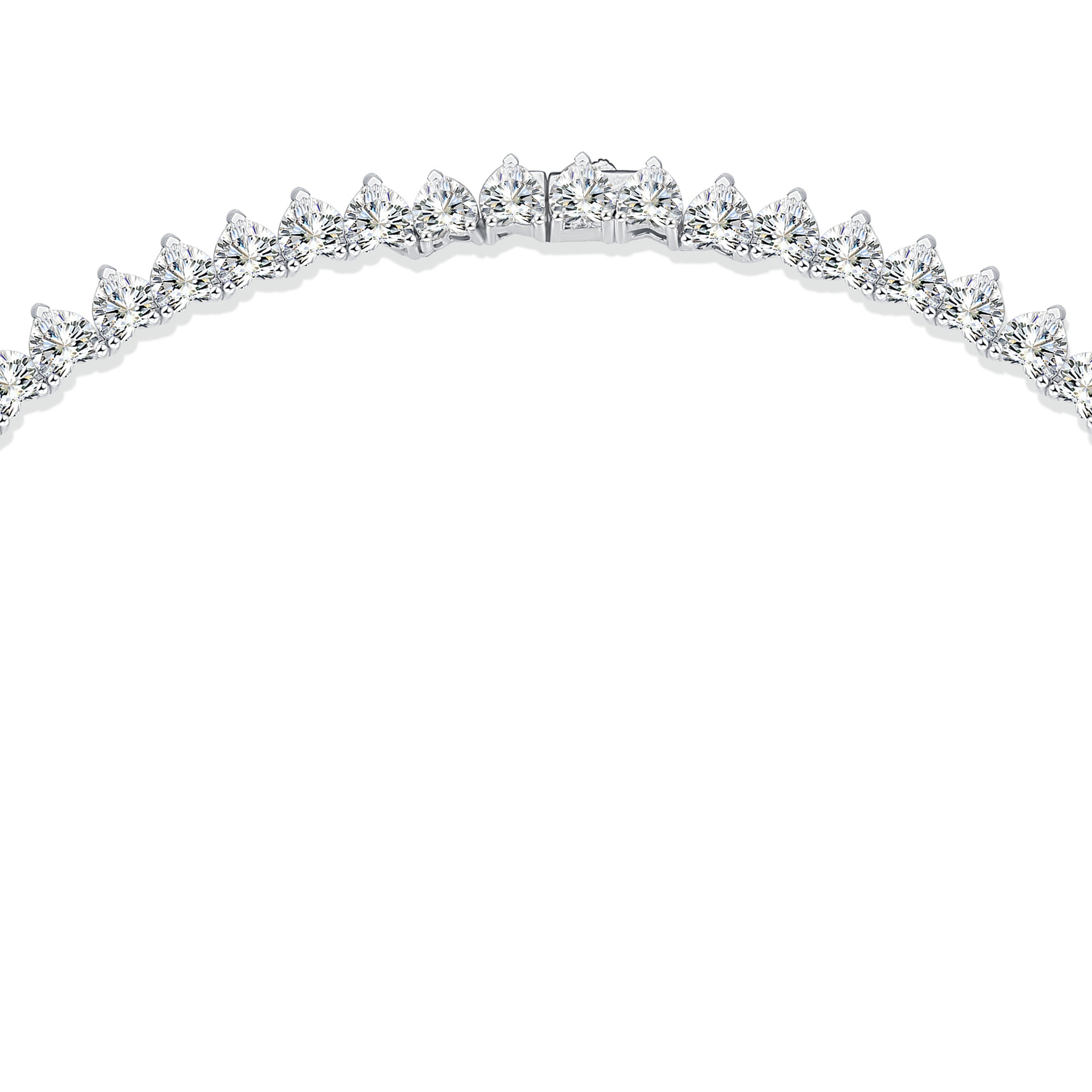 Attrazione 1 Carat Moissanite Tennis Necklace in Sterling Silver — detail