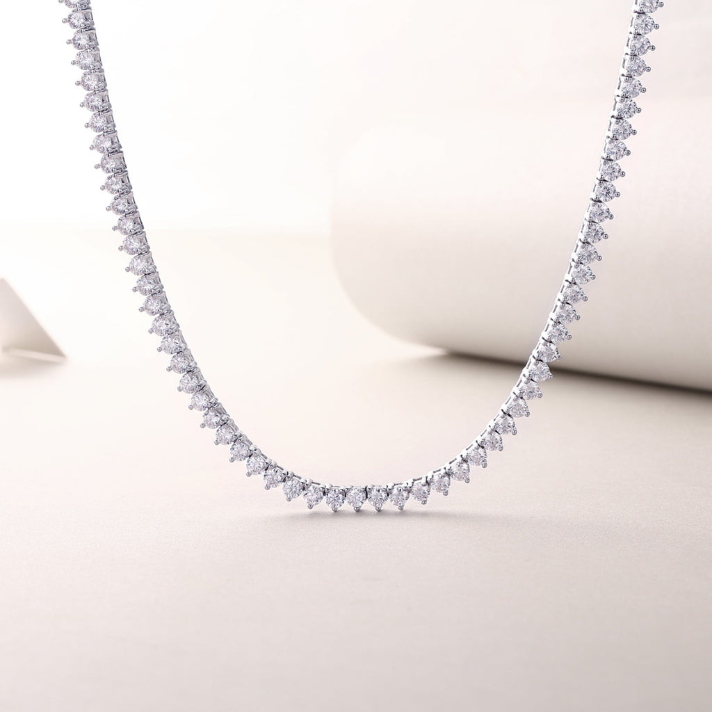 Solitaria Moissanite Tennis Necklace in Sterling Silver