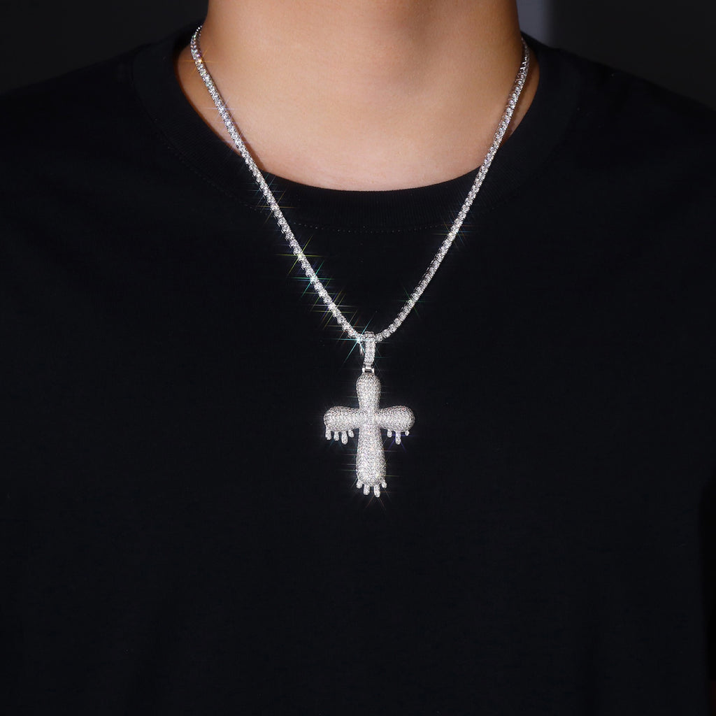 Fusione Moissanite Cross Necklace in Sterling Silver