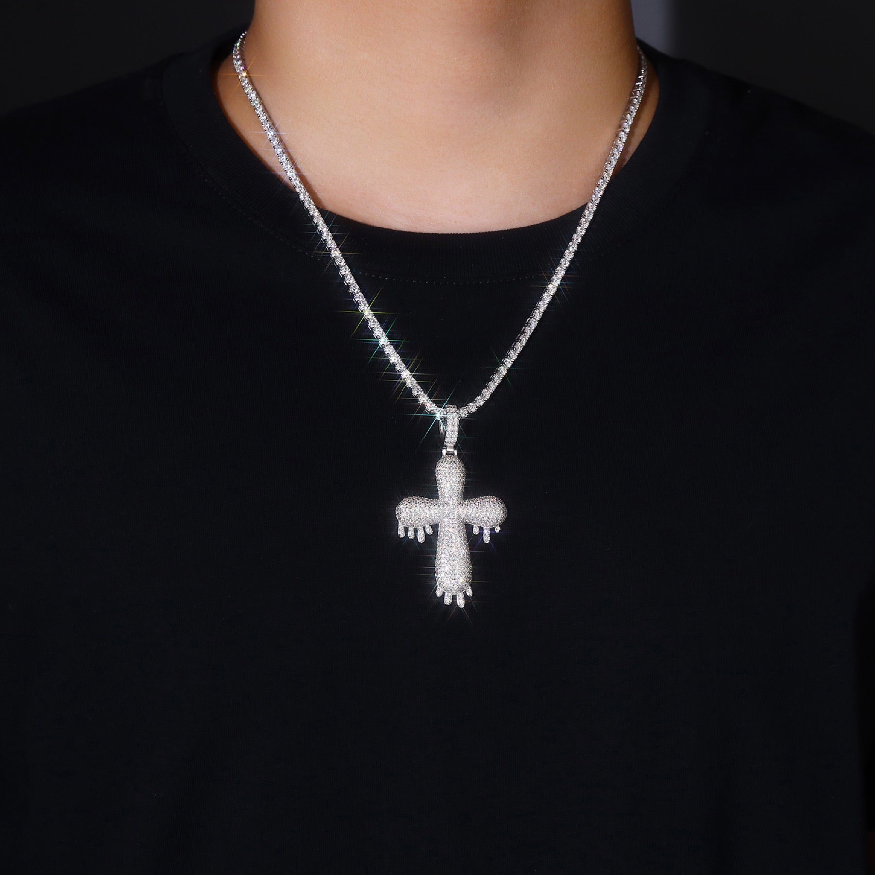 Fusione Moissanite Cross Necklace in Sterling Silver