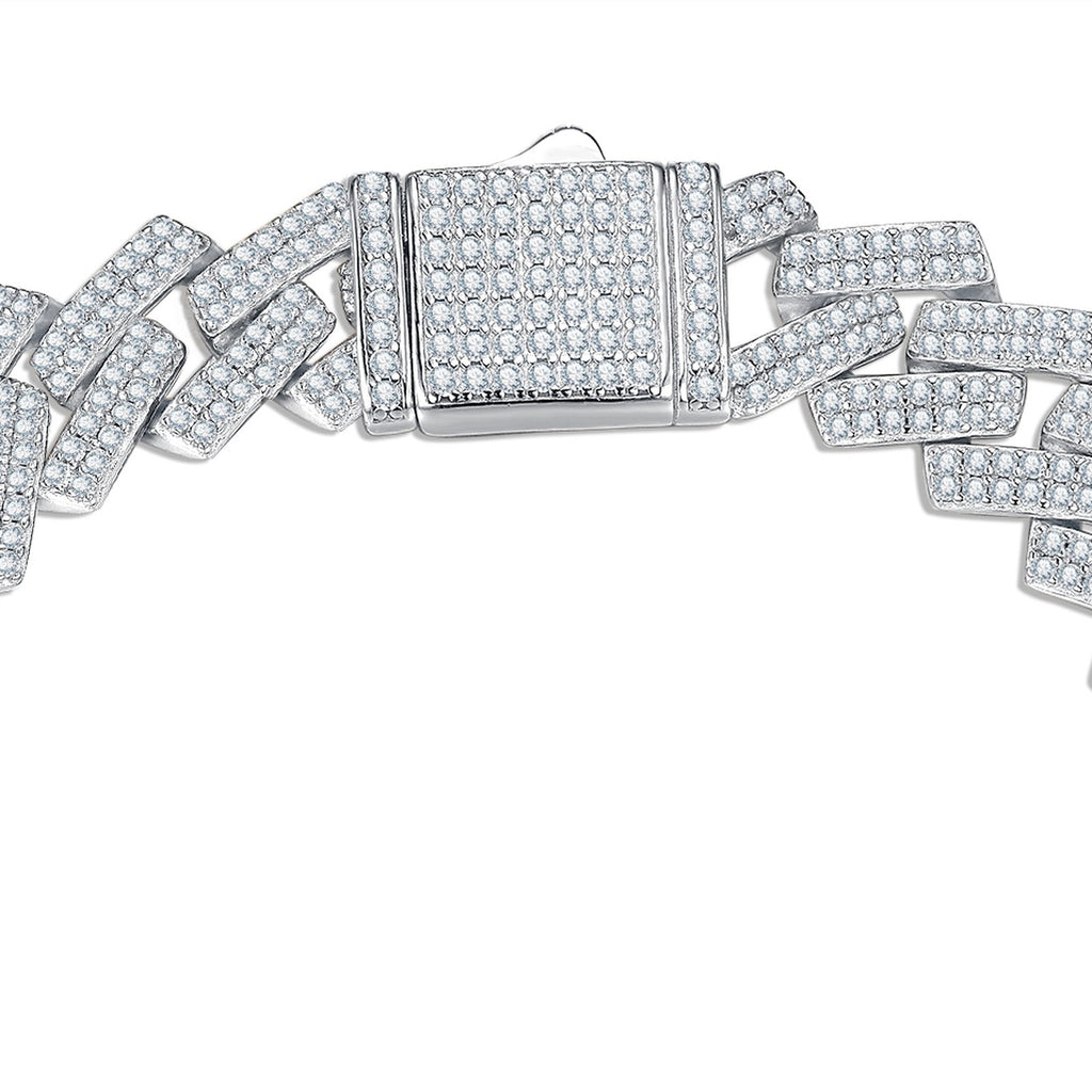 Chiglia Moissanite Cuban Link Bracelet in Sterling Silver — detail