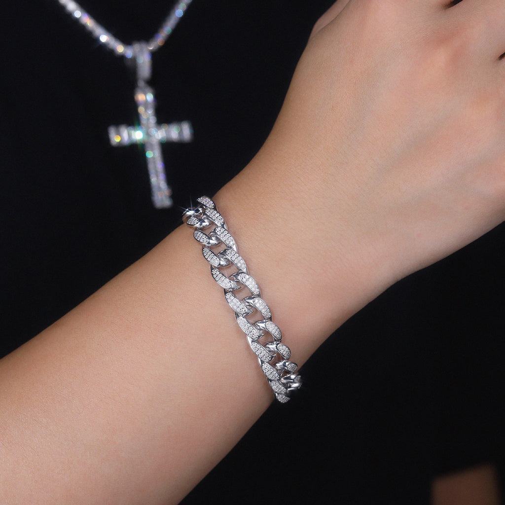 Maglione Moissanite Cuban Link Bracelet in Sterling Silver