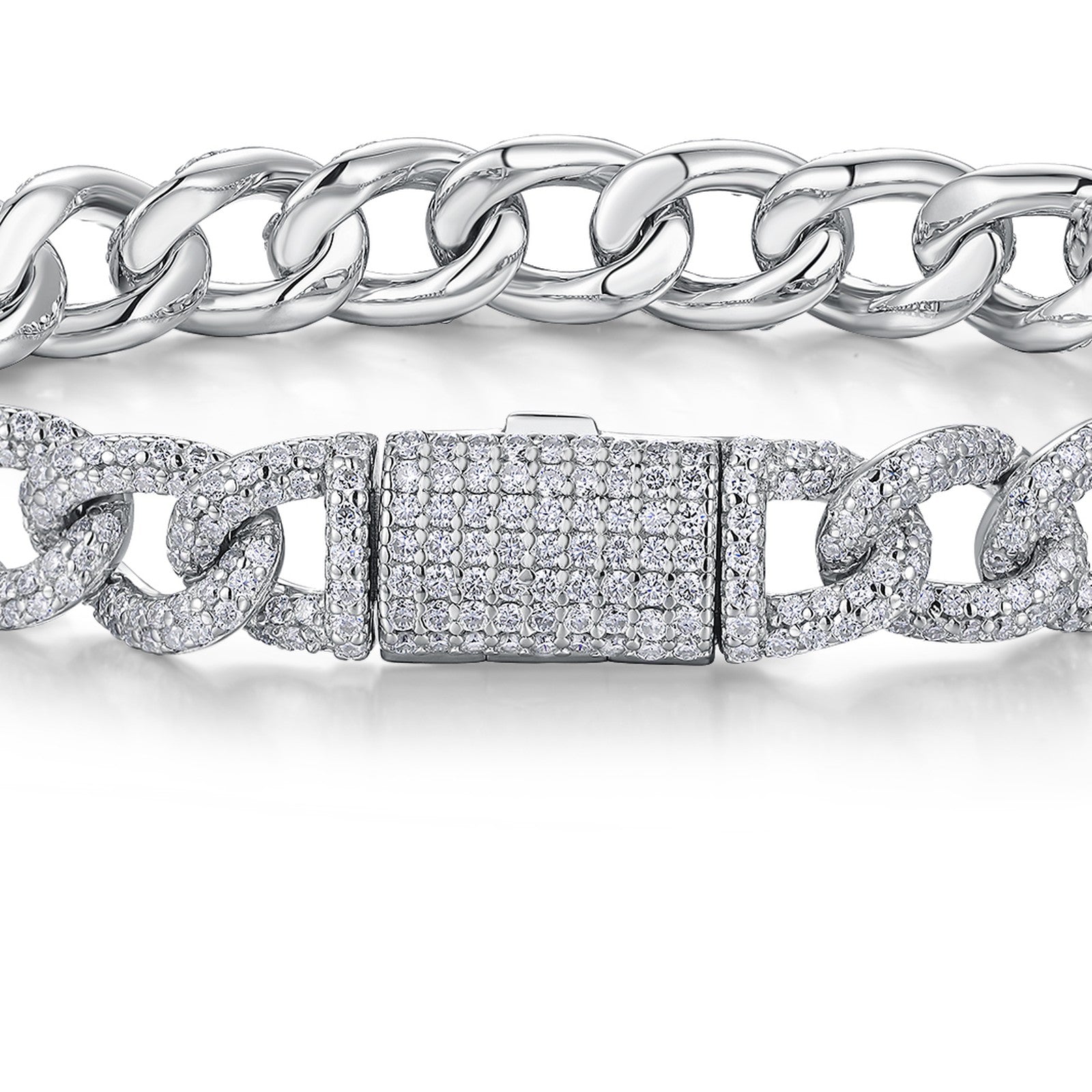Catenaccio Moissanite Cuban Link Bracelet in Sterling Silver — detail