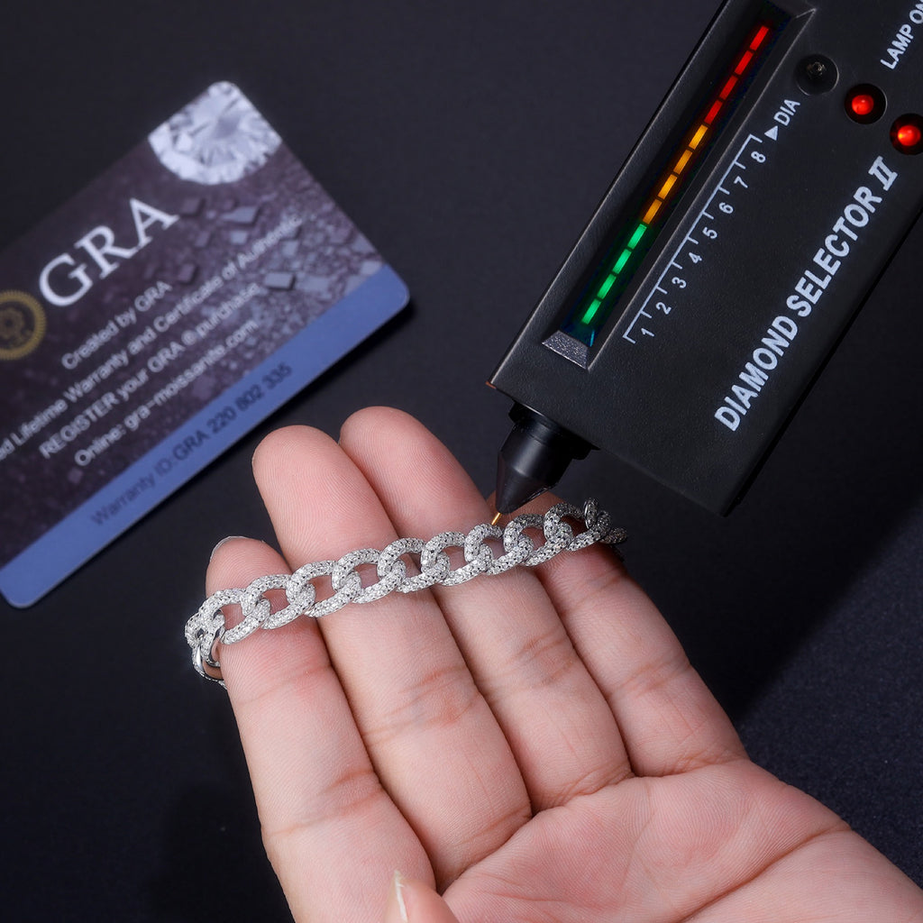 Catenaccio Moissanite Cuban Link Bracelet in Sterling Silver