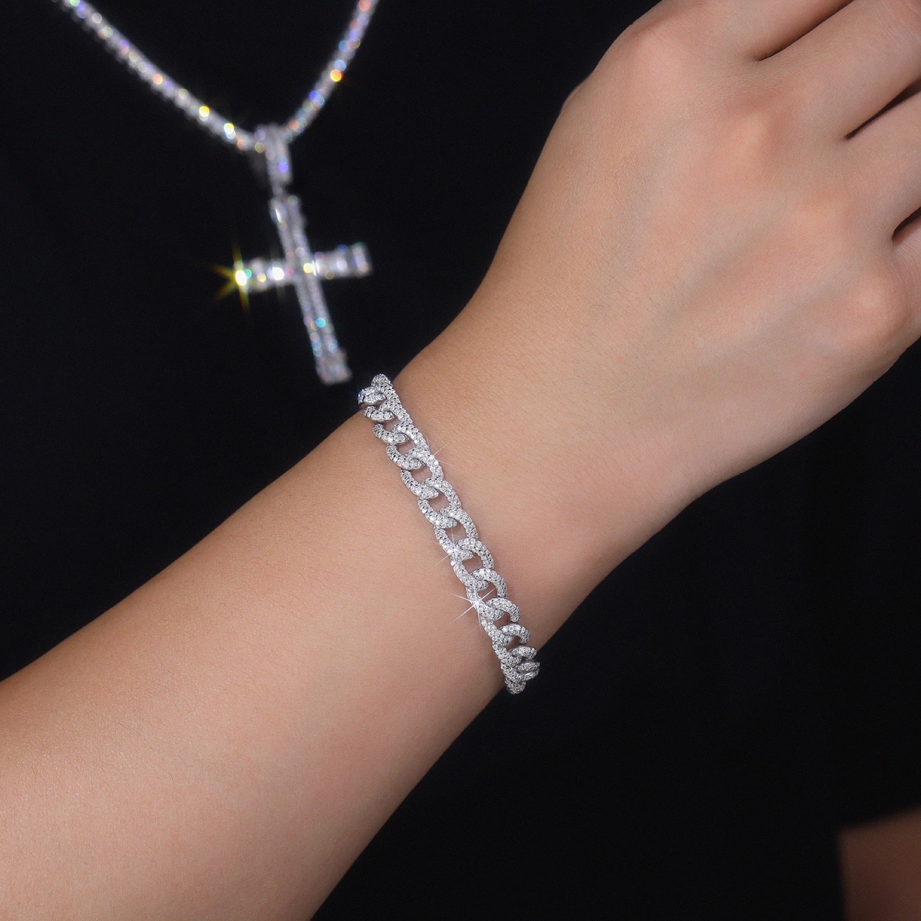 Catenaccio Moissanite Cuban Link Bracelet in Sterling Silver
