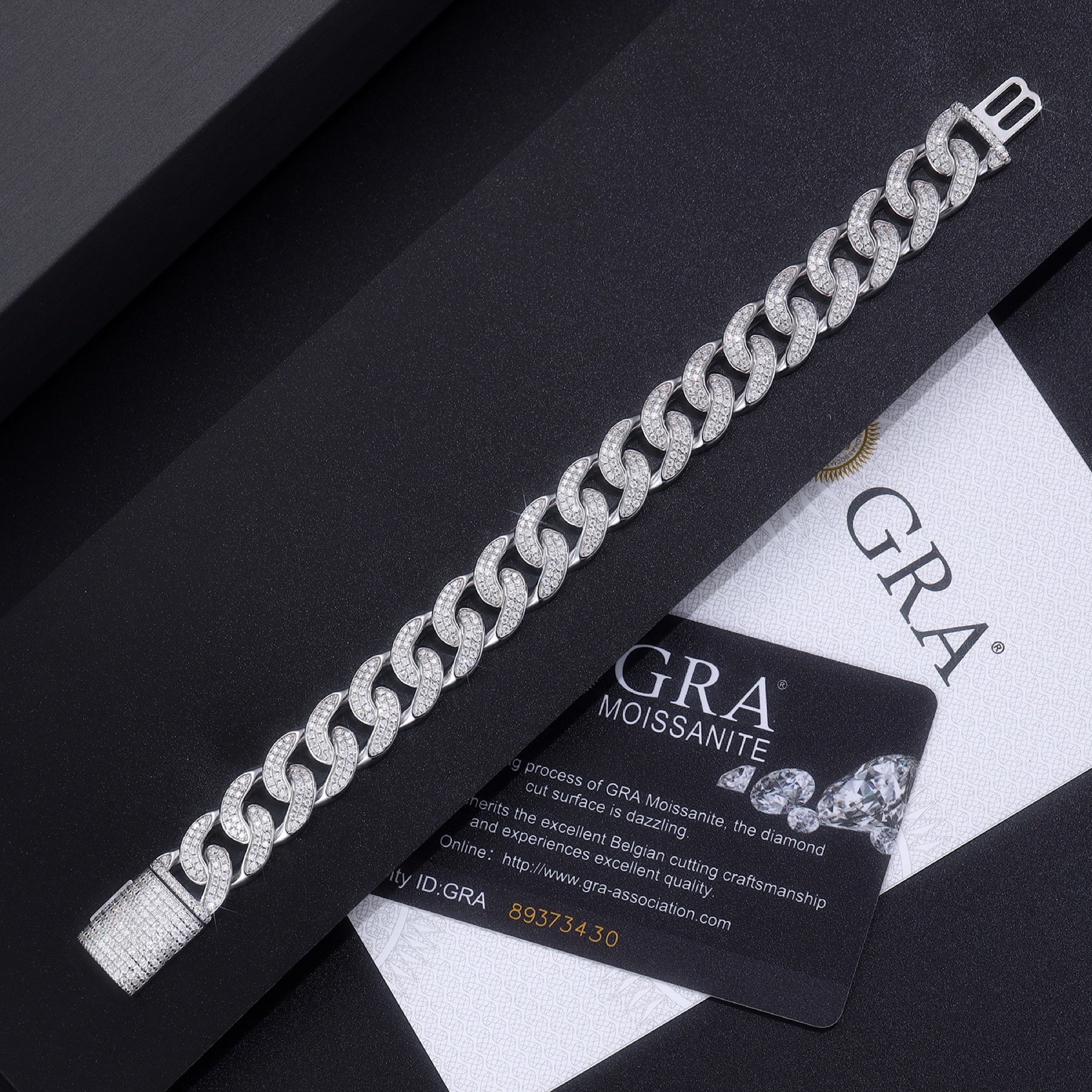 Ferro Moissanite Cuban Link Bracelet in Sterling Silver