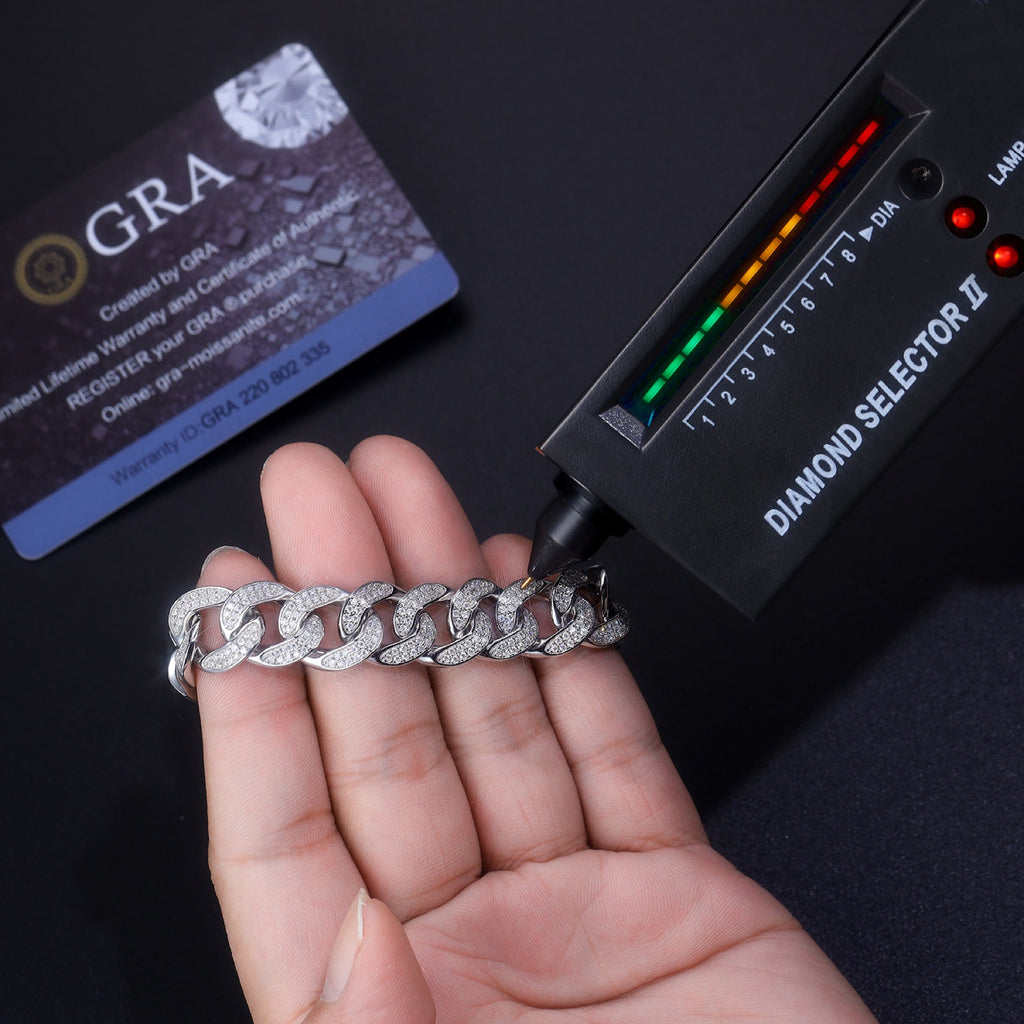 Ferro Moissanite Cuban Link Bracelet in Sterling Silver