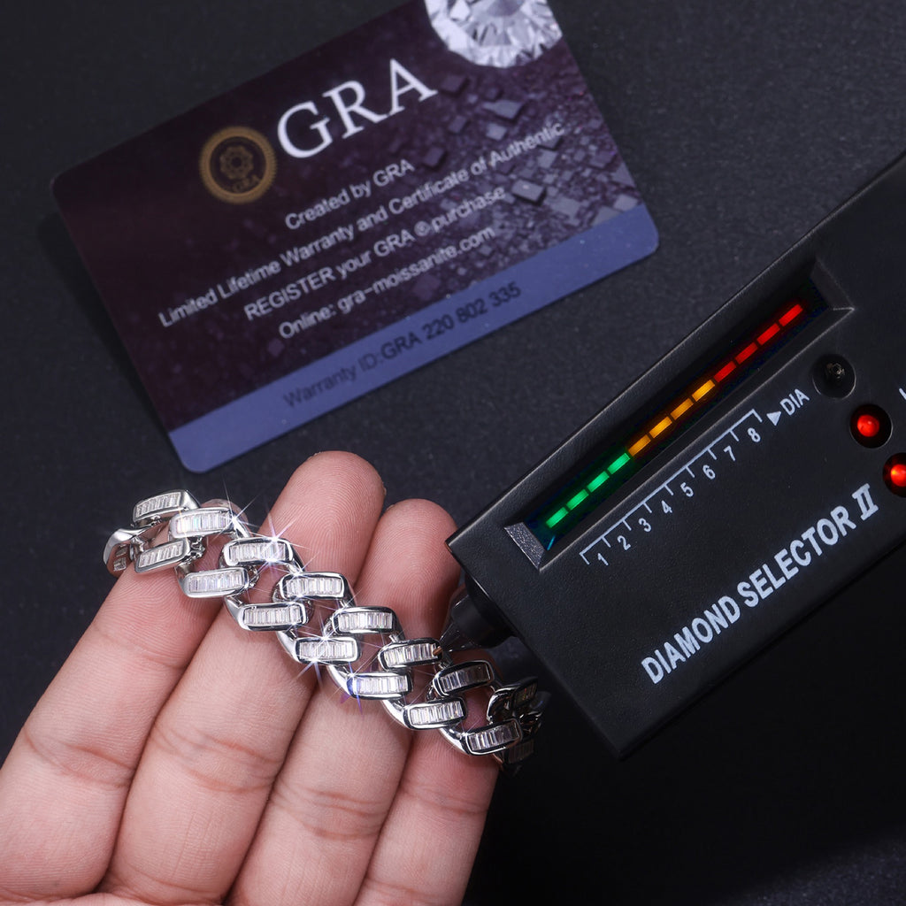 Monogramma Moissanite Cuban Link Bracelet in Sterling Silver