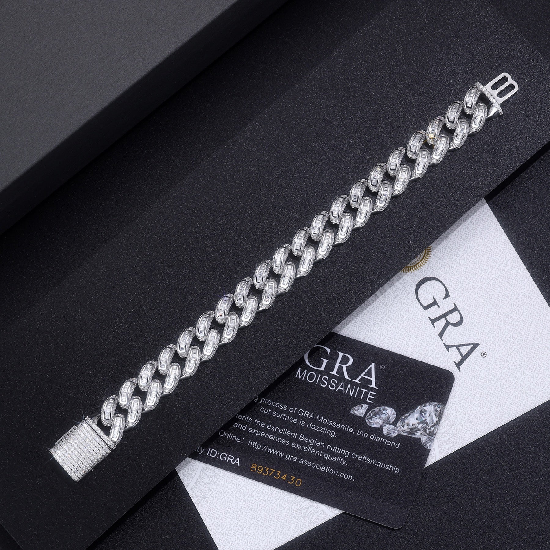 Groviglio Moissanite Cuban Link Bracelet in Sterling Silver