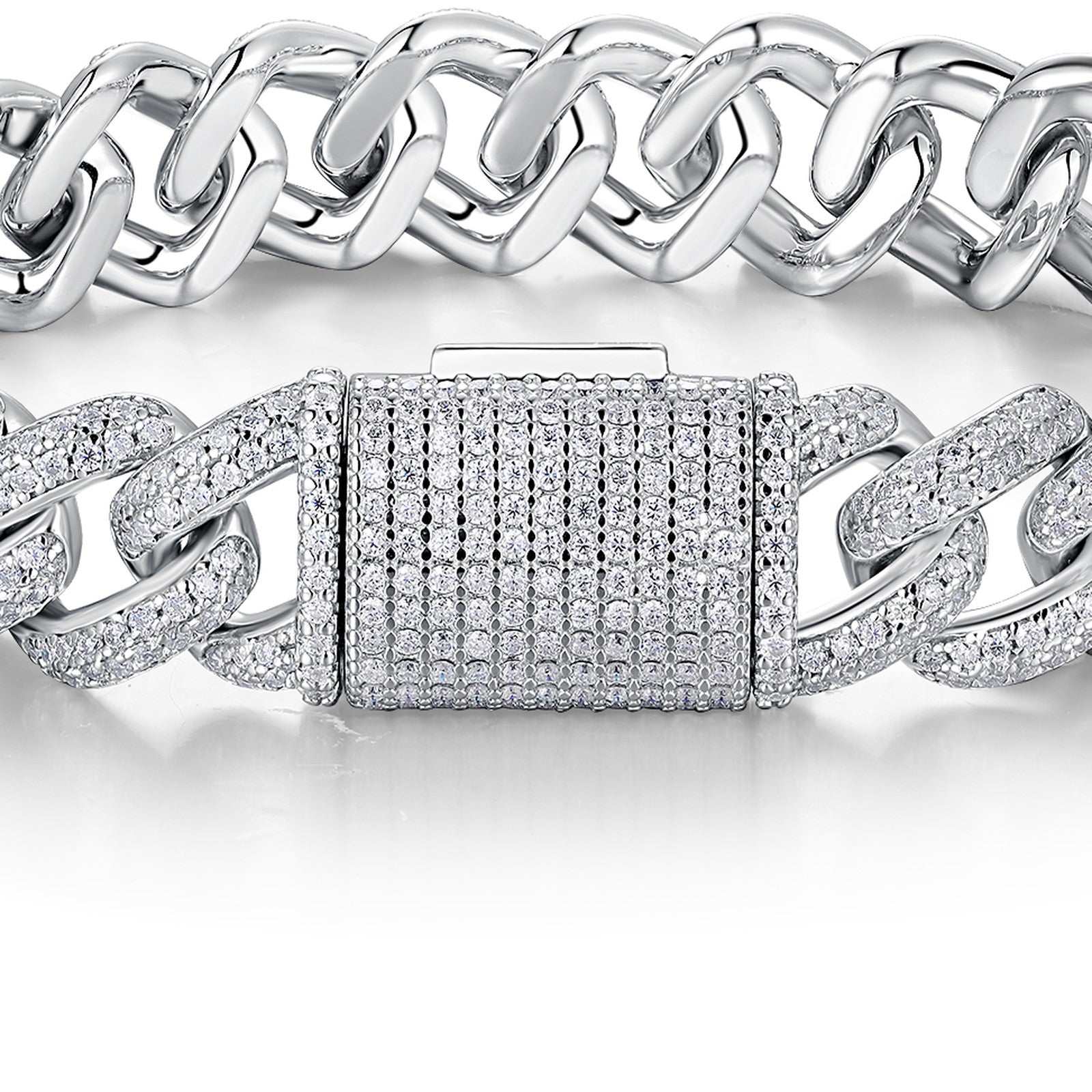 Serpente Moissanite Cuban Link Bracelet in Sterling Silver — detail