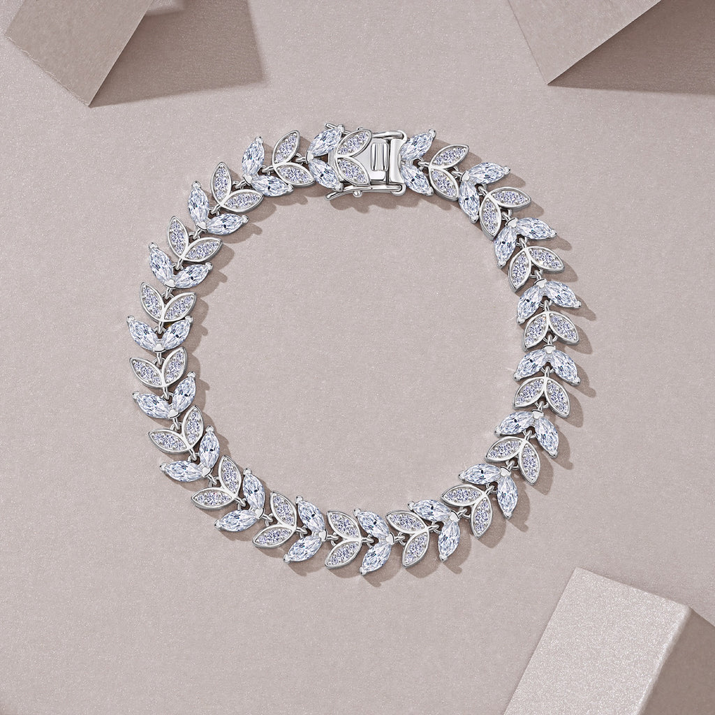 Alloro Moissanite Tennis Bracelet in Sterling Silver