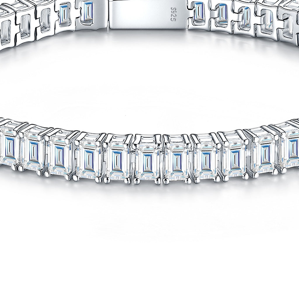 Lastrina Moissanite Tennis Bracelet in Sterling Silver — detail