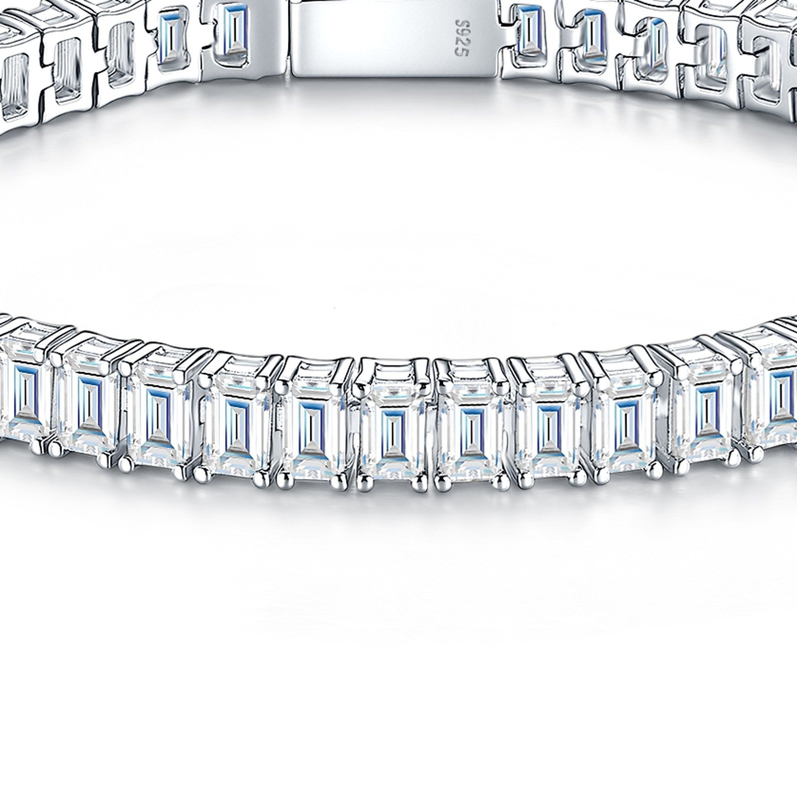 Lastrina Moissanite Tennis Bracelet in Sterling Silver — detail