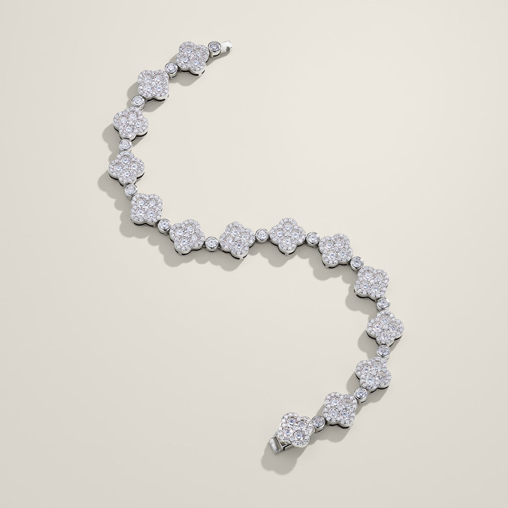 Quadrifogliata Moissanite Tennis Bracelet in Sterling Silver