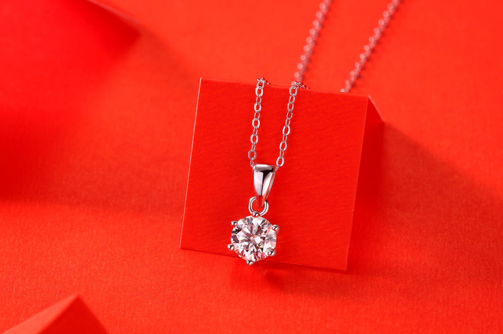 Declaration Pendant Necklace 2ct in 925 sterling silver